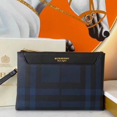 11 Burberry Women's Handbag Large Check Tote Luxury Designer