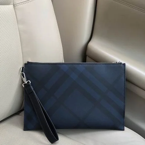 11 Burberry Women's Handbag Large Check Tote Luxury Designer