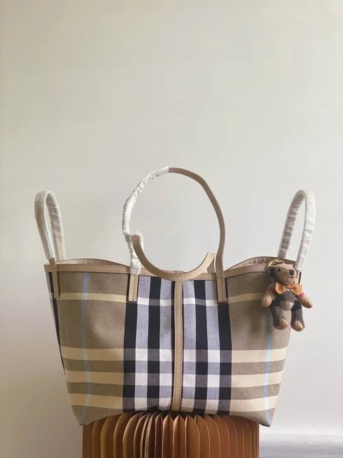 Burberry Original Handbag Collection Authentic Check Luxury List