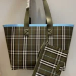 11 Burberry Large Tote Bag Check Canvas Women Luxury Shopping