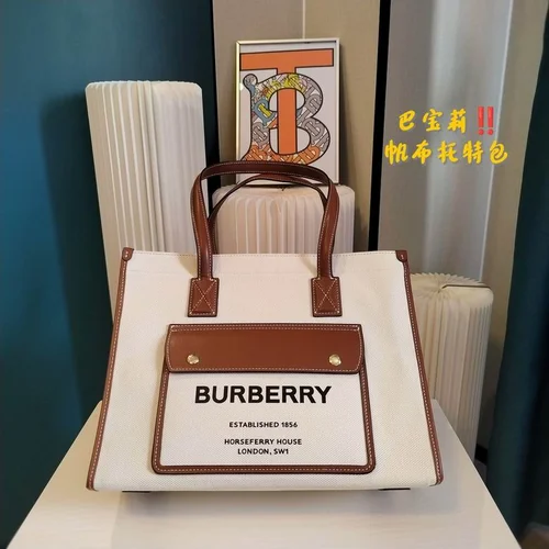 11 Burberry Large Tote Bag Check Canvas Women Luxury Shopping