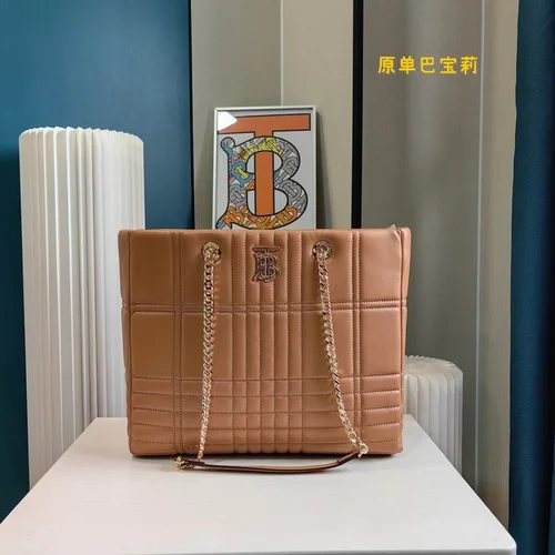 11 Burberry Large Tote Bag Check Canvas Women Luxury Shopping