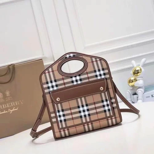 11 Burberry Large Tote Bag Check Canvas Women Luxury Shopping