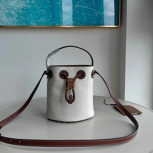 11 Burberry Bucket Bag Small Drawstring Women Luxury Check