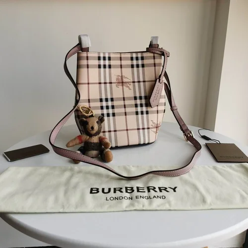 Burberry Original Bucket Bag Authentic Check Canvas Luxury