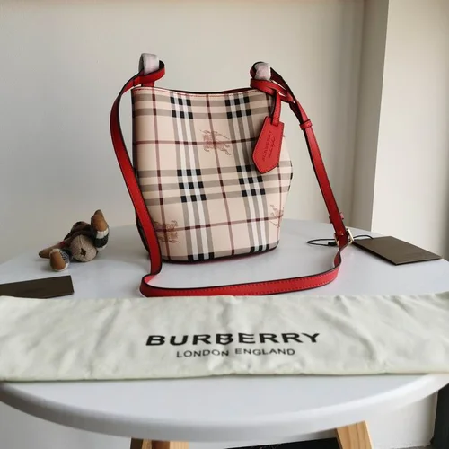 Burberry Original Bucket Bag Authentic Check Canvas Luxury