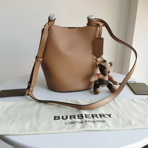 Burberry Original Bucket Bag Authentic Check Canvas Luxury