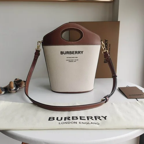 Burberry Original Bucket Bag Authentic Check Canvas Luxury