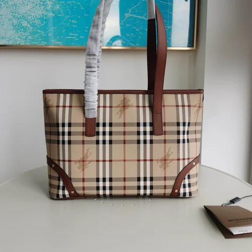 Burberry Original Shopping Bag Large Check Canvas Authentic Luxury