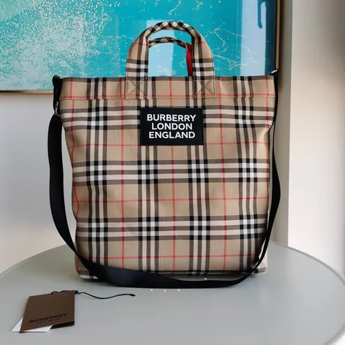 Burberry Original Shopping Bag Large Check Canvas Authentic Luxury