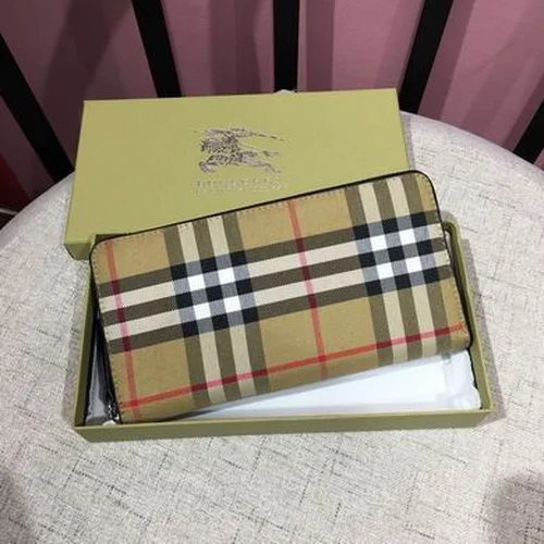 11 Burberry Women's Wallet Check Pattern Luxury Leather Designer