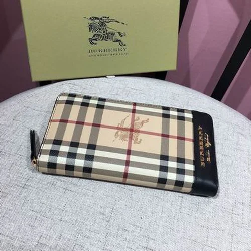 11 Burberry Women's Wallet Check Pattern Luxury Leather Designer
