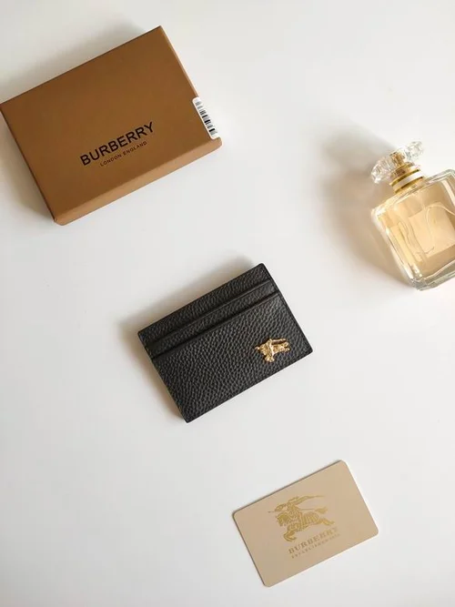 11 Burberry Women's Wallet Check Pattern Luxury Leather Designer