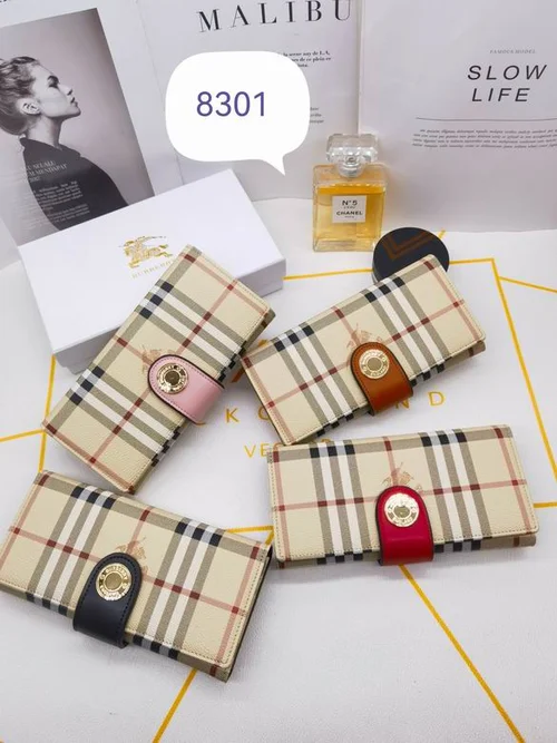 11 Burberry Women's Wallet Check Pattern Luxury Leather Designer