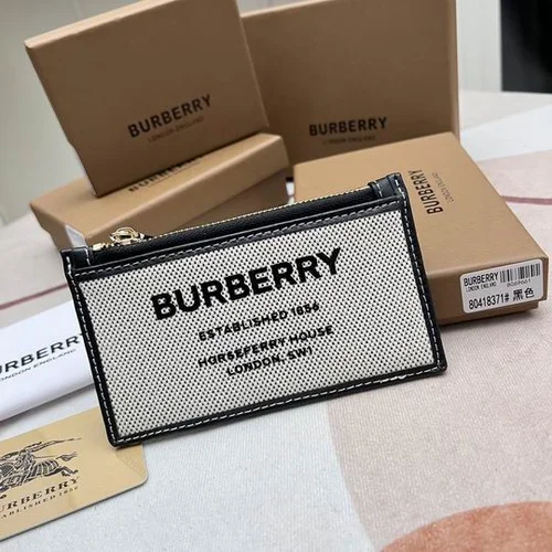 11 Burberry Women's Wallet Check Pattern Luxury Leather Designer