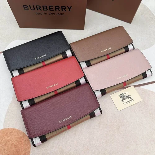 11 Burberry Women's Wallet Check Pattern Luxury Leather Designer