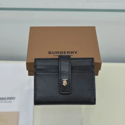 11 Burberry Women's Wallet Check Pattern Luxury Leather Designer
