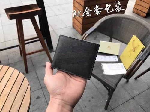 11 Burberry Women's Wallet Check Pattern Luxury Leather Designer