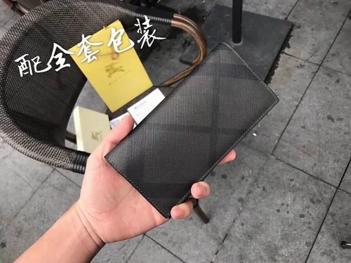 11 Burberry Women's Wallet Check Pattern Luxury Leather Designer