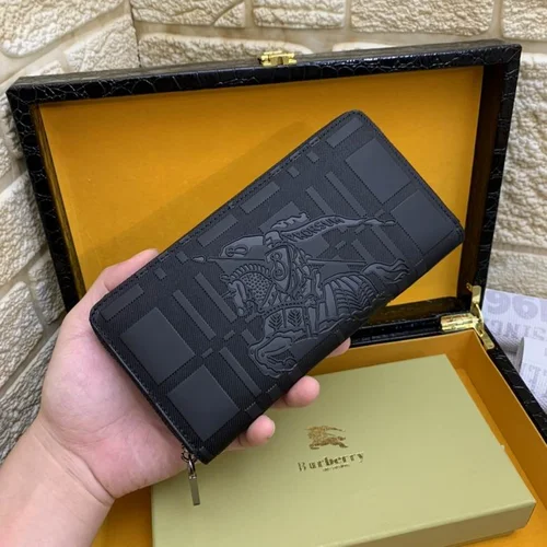 11 Burberry Women's Wallet Check Pattern Luxury Leather Designer