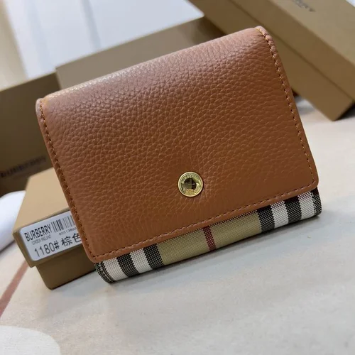 11 Burberry Women's Wallet Check Pattern Luxury Leather Designer
