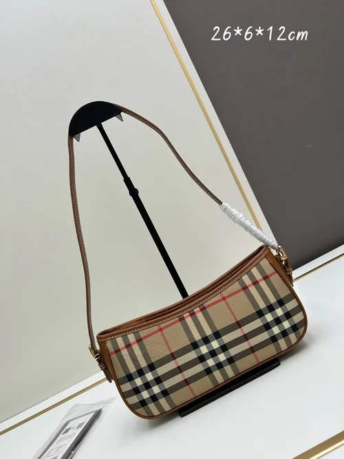 11 Burberry Underarm Pouch Small Bag Women Luxury Check Pattern