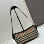 11 Burberry Underarm Pouch Small Bag Women Luxury Check Pattern