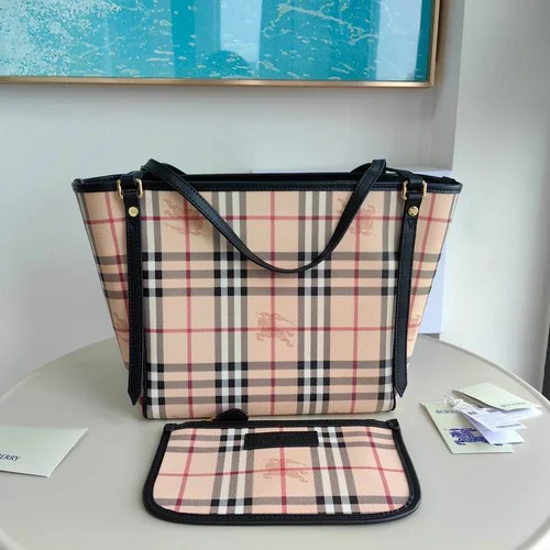 11 Burberry Bucket Bag Small Drawstring Women Luxury Check