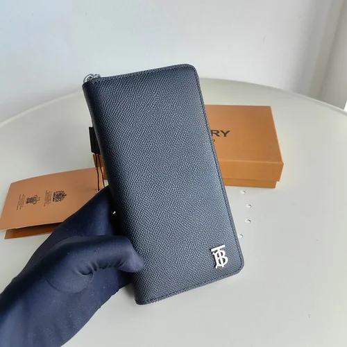 11 Burberry Women's Wallet Check Pattern Luxury Leather Designer