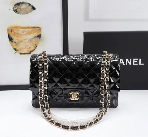 11 Chanel Classic Flap Bag Medium Women Luxury Quilted Caviar
