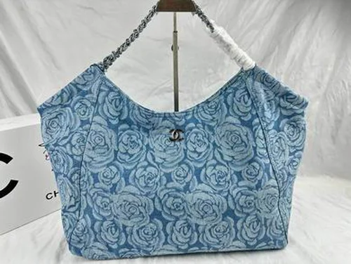 11 Chanel More Women's Designer Bags Luxury Quilted Collection