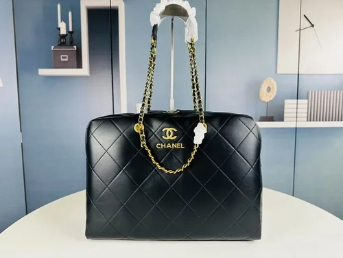 11 Chanel More Women's Designer Bags Luxury Quilted Collection