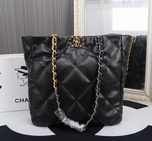 11 Chanel More Women's Designer Bags Luxury Quilted Collection