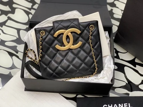 11 Chanel More Women's Designer Bags Luxury Quilted Collection