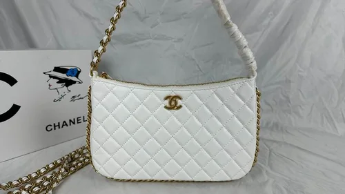 11 Chanel Crescent Moon Half Moon Bag Women Luxury Designer