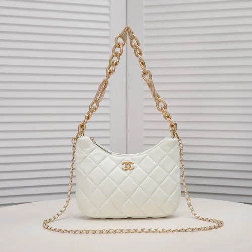 11 Chanel Crescent Moon Half Moon Bag Women Luxury Designer