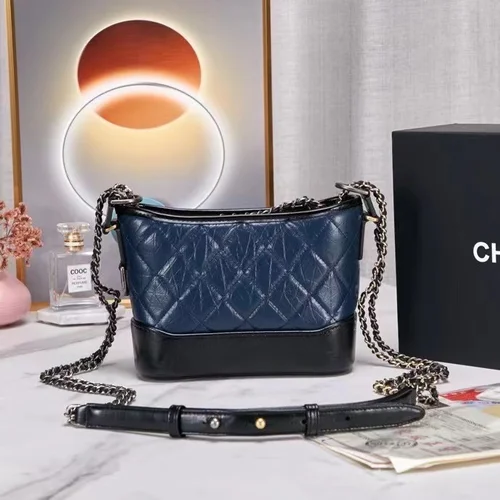 11 Chanel Gabrielle Hobo Bag Medium Women Luxury Quilted