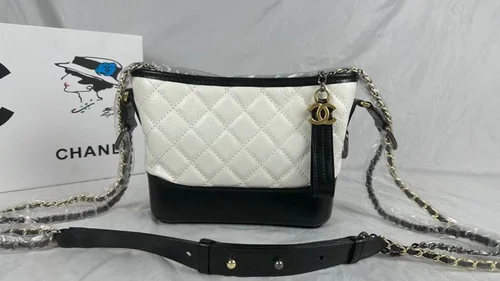 11 Chanel Gabrielle Hobo Bag Medium Women Luxury Quilted