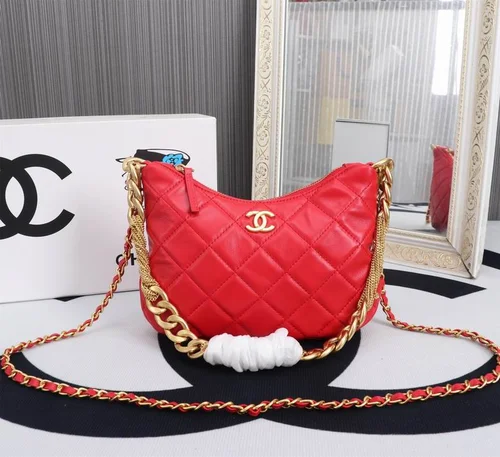 11 Chanel Gabrielle Hobo Bag Medium Women Luxury Quilted