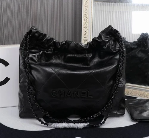 11 Chanel Drawstring Bucket Bag Small Women Luxury Lambskin