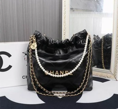 11 Chanel Drawstring Bucket Bag Small Women Luxury Lambskin
