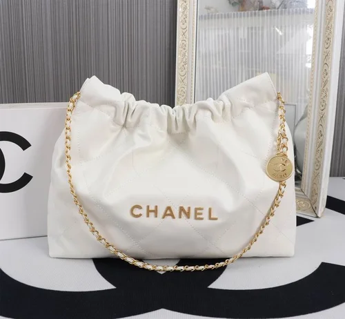 11 Chanel Drawstring Bucket Bag Small Women Luxury Lambskin