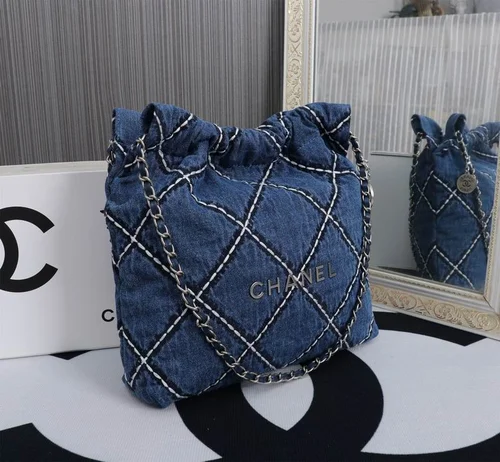 11 Chanel Drawstring Bucket Bag Small Women Luxury Lambskin