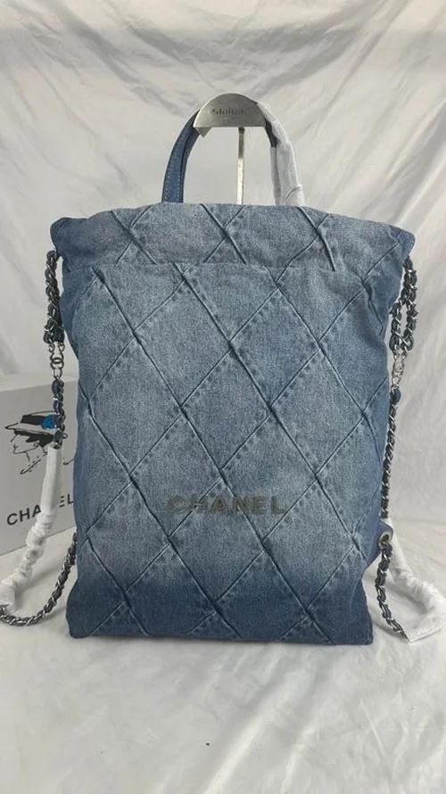 11 Chanel Drawstring Bucket Bag Small Women Luxury Lambskin