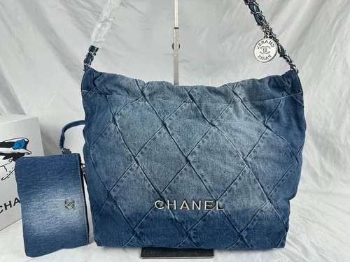 11 Chanel Drawstring Bucket Bag Small Women Luxury Lambskin