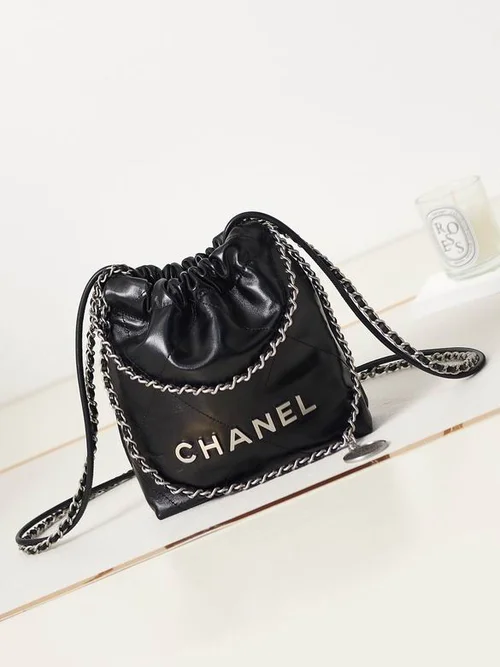 11 Chanel Drawstring Bucket Bag Small Women Luxury Lambskin