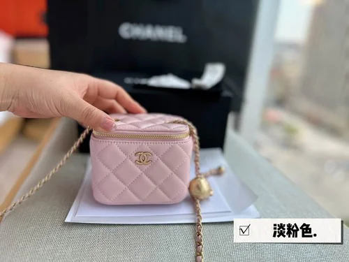 11 Chanel Beauty Cosmetic Bags Vanity Case Women Luxury Set