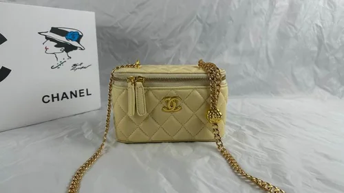 11 Chanel Beauty Cosmetic Bags Vanity Case Women Luxury Set