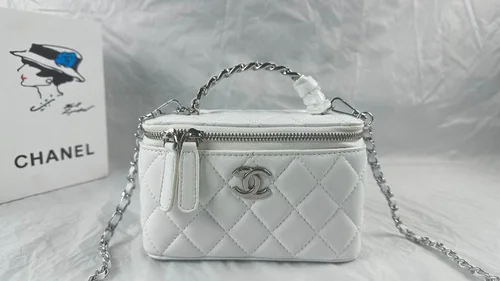 11 Chanel Beauty Cosmetic Bags Vanity Case Women Luxury Set