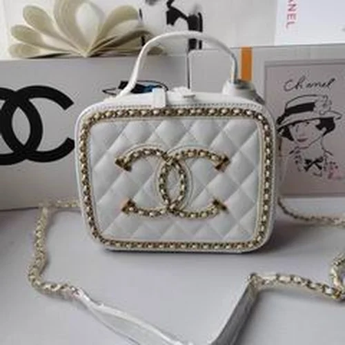 11 Chanel Beauty Cosmetic Bags Vanity Case Women Luxury Set
